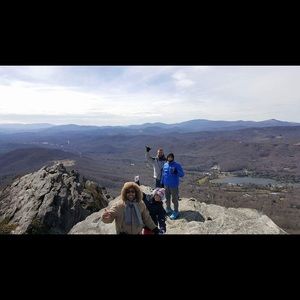 Meet your Posher, Luis